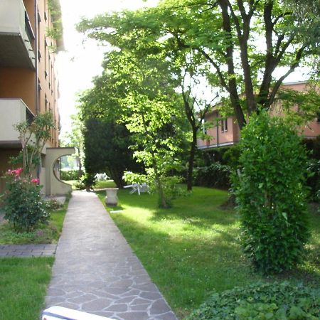 Viamilano25 Bed and Breakfast Mirandola Εξωτερικό φωτογραφία