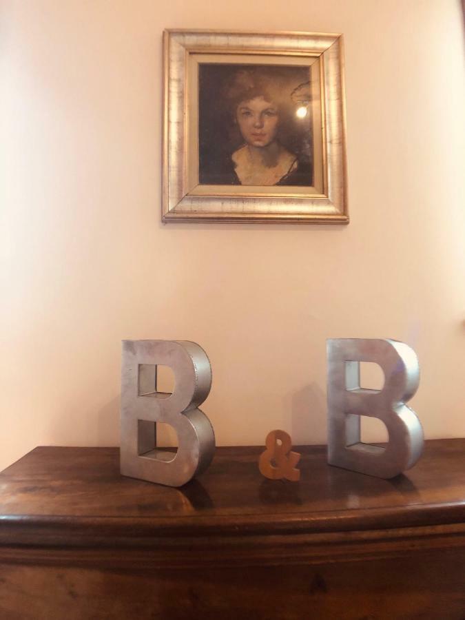 Viamilano25 Bed and Breakfast Mirandola Εξωτερικό φωτογραφία